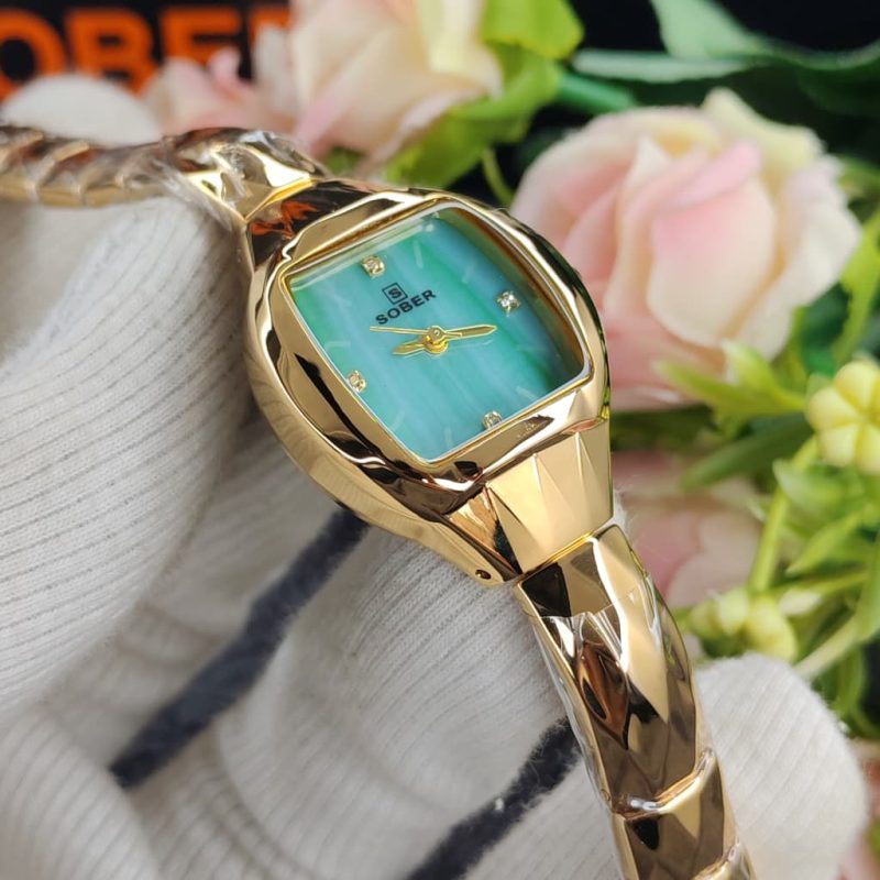 Premium Ladies Watch 18